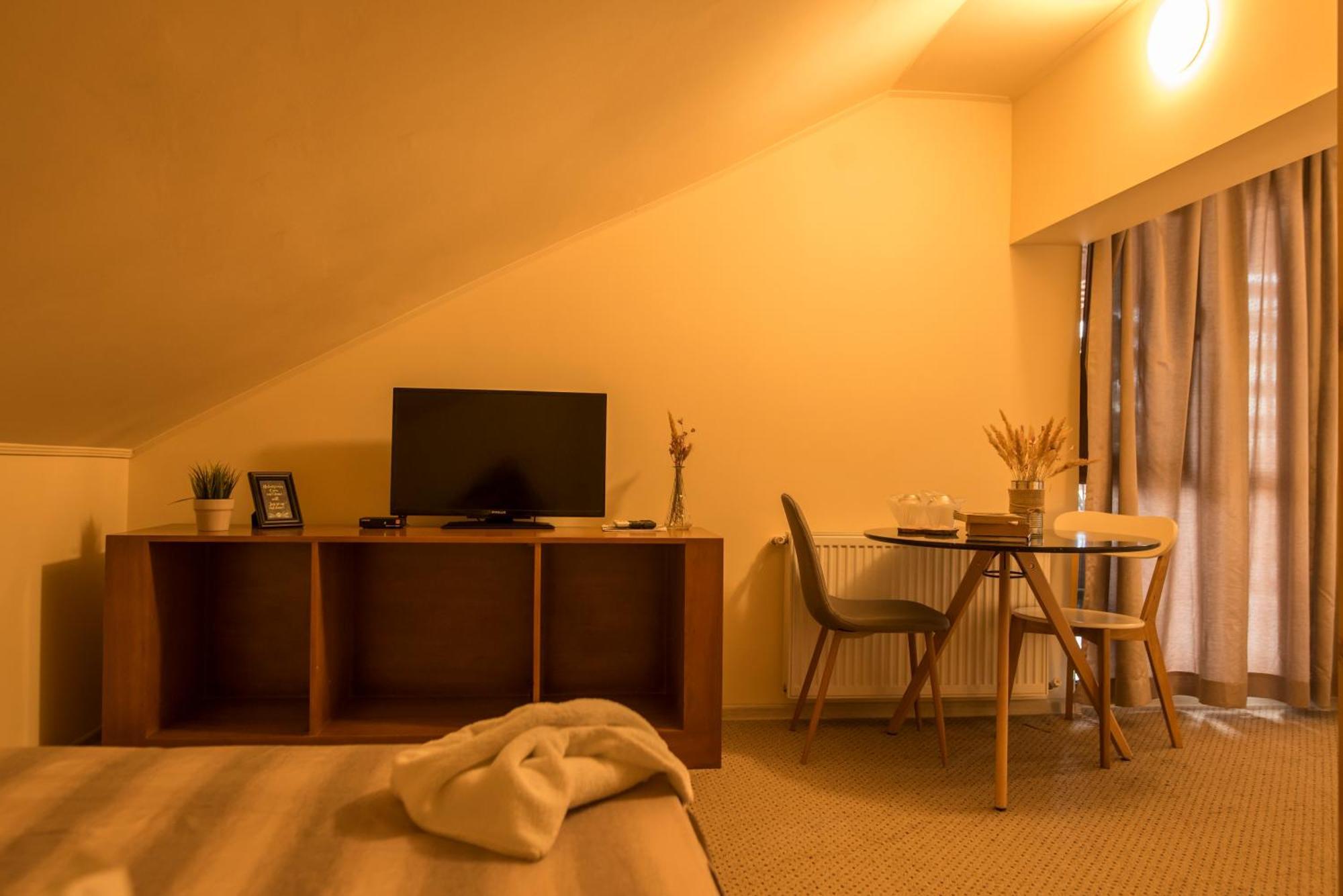 Pensiunea 4 Salcii Băltenii de Sus Quarto foto
